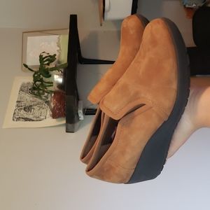 E 360 Womens Brown Shoes